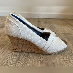 Toms Women’s Peeptoe Sandals Natural Crosshatch Jacquard Espadrilles Size 9.5